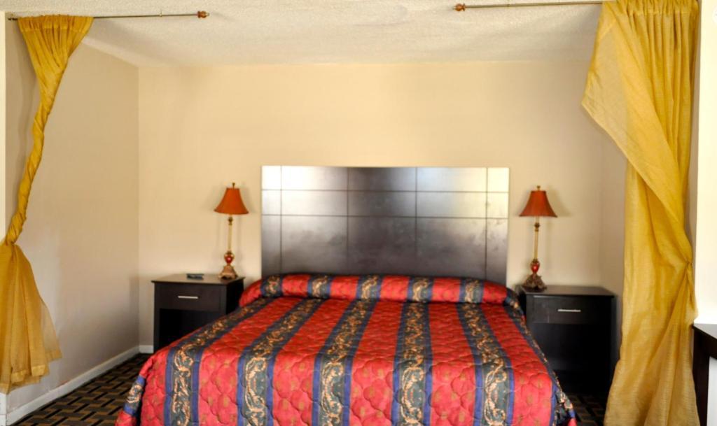 Andrews Motor Inn Extérieur photo