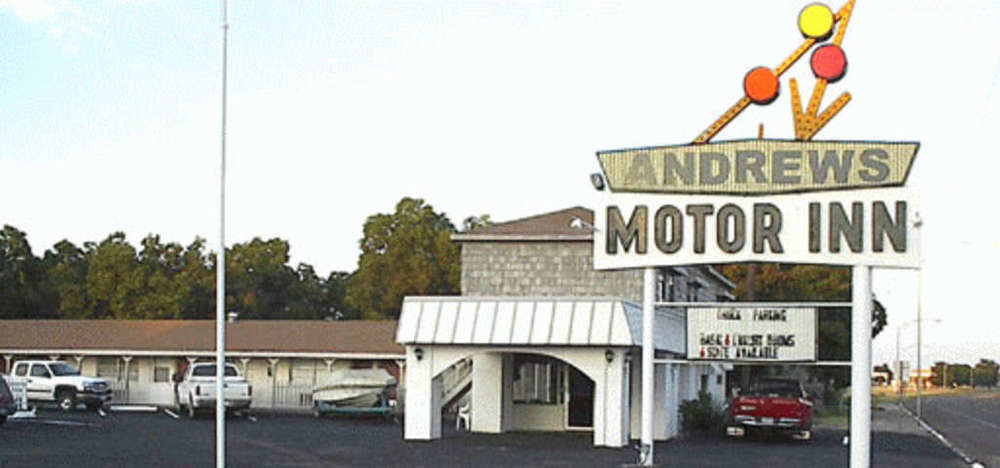 Andrews Motor Inn Extérieur photo