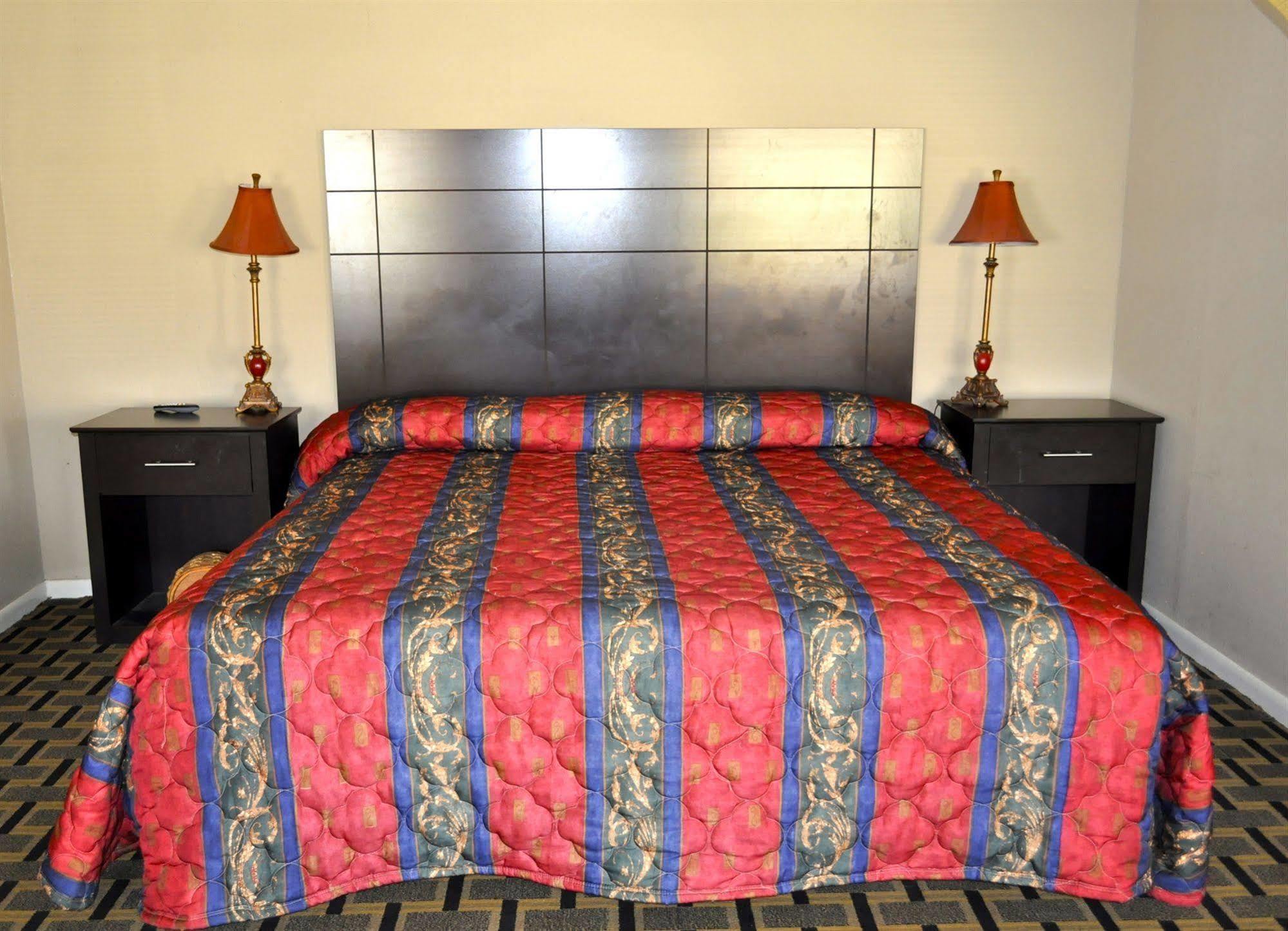Andrews Motor Inn Extérieur photo