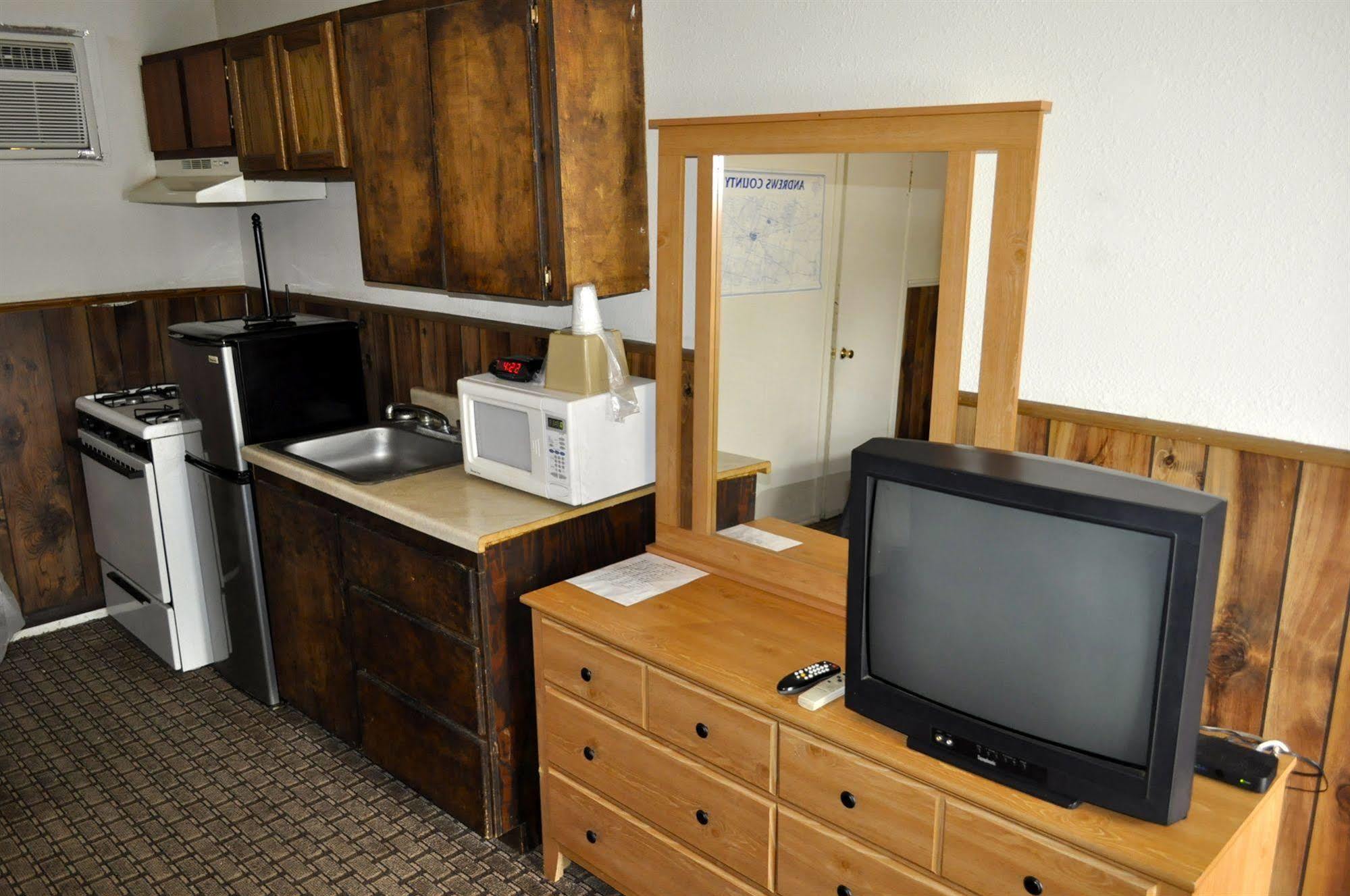Andrews Motor Inn Extérieur photo