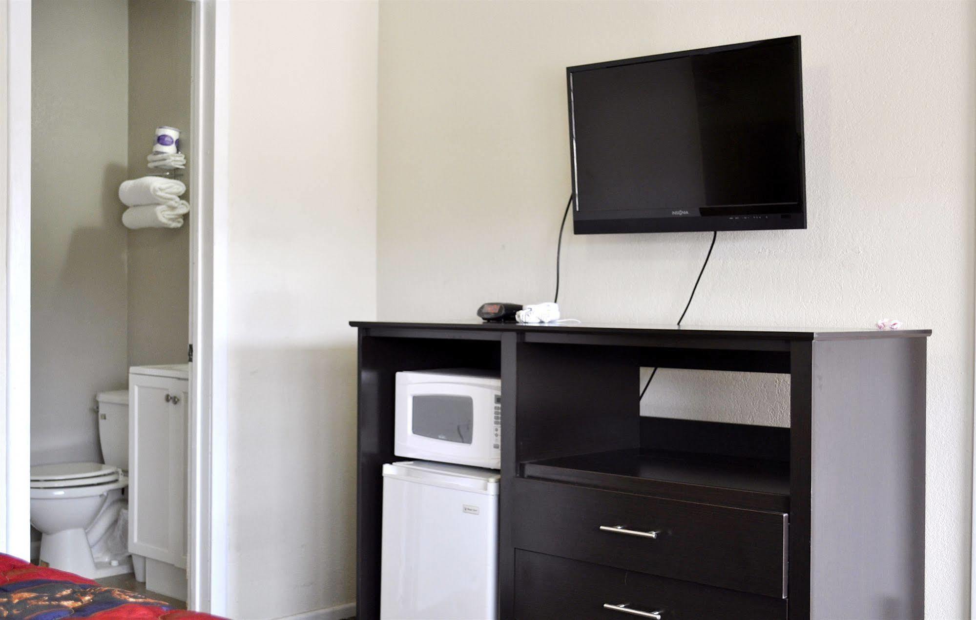 Andrews Motor Inn Extérieur photo
